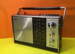 Vintage Radio Hitachi KH – 1108H / Video