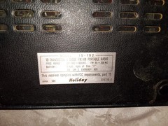 Vintage HOLIDAY FM AFC AM 10 TRANSISTOR MODEL 15-192. For Fixing or parts