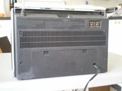 Zenith portable AM FM radio model RH 76Y, AC or battery, made in Taiwan