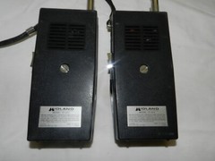 Pair Midland International Solid State Transceiver Model 13-425 Vintage