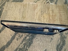 Vintage Hitachi TH-852 Solid State AM Radio AC/Battery Parts Repair 1970s