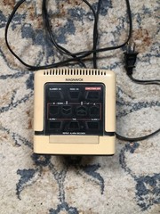 Vintage Magnavox Clock Radio D3110/37Z Beige AM FM Dual Alarm Hong Kong Tested
