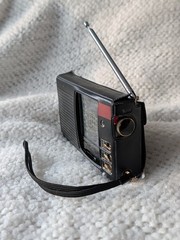 Panasonic Matsushita RF-9 FM MW SW1-7 9 Band Receiver Compact Radio + Case