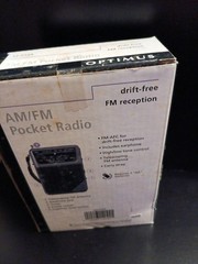 Vintage Radio Shack Optimus AM FM Pocket Radio 12-454A W/ Box Handheld Tested