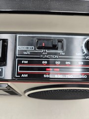 General Electric GE 3-5244B Vintage AM/FM Radio Cassette Recorder Clean & Works