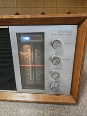 Vintage Panasonic RE-7257 AM/FM Radio, Japan -needs Cleaned, read!!