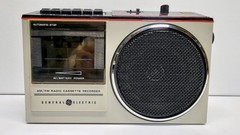 Partial Working Radio GE General Electric AM/FM Cassette Player Recorder 3-5244B