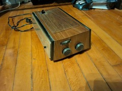 Vintage General Electric Flip Alarm Clock AM/FM Radio Model No 7-4410C
