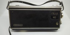 Vintage Panasonic AM/FM Radio RF-581 Tested. Good condition.