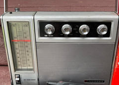 Vintage Panasonic RF-757 AM/FM Radio 10-Transistor Solid State AC Tested Works