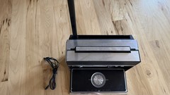 ZENITH TRANS OCEANIC RADIO MODEL D7000Y with Owners Manual EXCELLENT CONDITION!