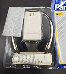 1986-1988 NOS Panasonic RF-422 Stereo Headphone Radio FM/AM/FM Stereo