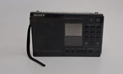 Sony ICF SW7600 LM/MW/SW/FM Stereo Receiver Vintage Radio Japan