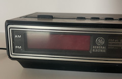 Vintage General Electric GE 7-4625C AM/FM Digital Clock Radio Tested & Working