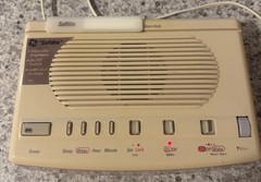 Vintage GE Softlite AM/FM Alarm Clock Radio Model 7-4657A Works Great Light