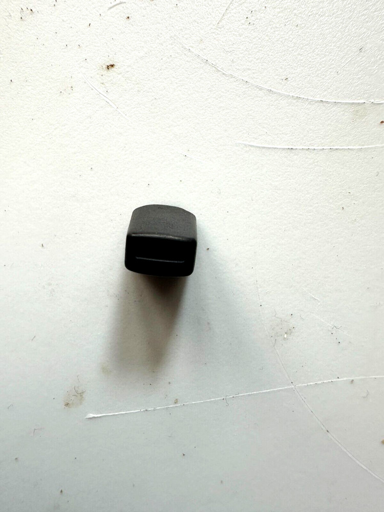 Light/Band Width Switch Knob for Panasonic Receiver Model RF-2800/2900.