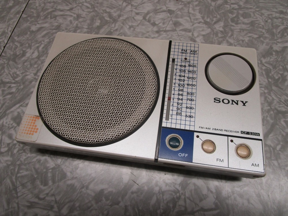 Clean Working Vintage Sony ICF-S30W FM AM 2 Band Receiver Portable Radio
