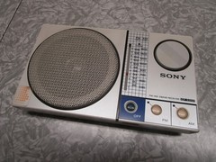 Clean Working Vintage Sony ICF-S30W FM AM 2 Band Receiver Portable Radio