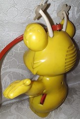 Vintage Rare 1985 Nasta Power Tronic WUZZLES BUTTERBEAR AM Radio Strap Hong Kong