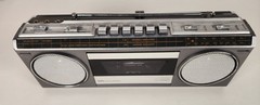 Vtg Sears Roebuck & Co SR-3000 Series Silver Mini Stereo Cassette Boombox READ