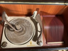 Grundig Majestic 7018 Console Radio Record Player 1959