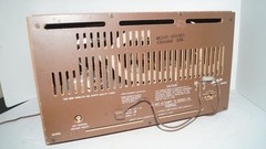 VINTAGE 1960s ZENITH MODEL MJ1035-1 LONG DISTANCE STEREO AM FM RADIO – NICE!