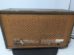 Vintage SONY TFM-9450W AM/FM Transistor Radio Wood Grain Cabinet Works