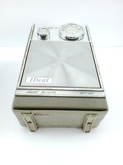 Vintage IDeal Radio AC-DC Solid State 10 Model 92098 Audio Portable Handheld