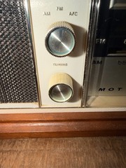 Motorola Solid State AM FM Clock Radio Wood Case MCM Tabletop