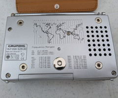 Vintage Grundig World Receiver Shortwave Radio Model YB-P 2000