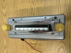 VG CONDITION! vintage 6-volt Motorola Car Radio Model 404** UNTESTED