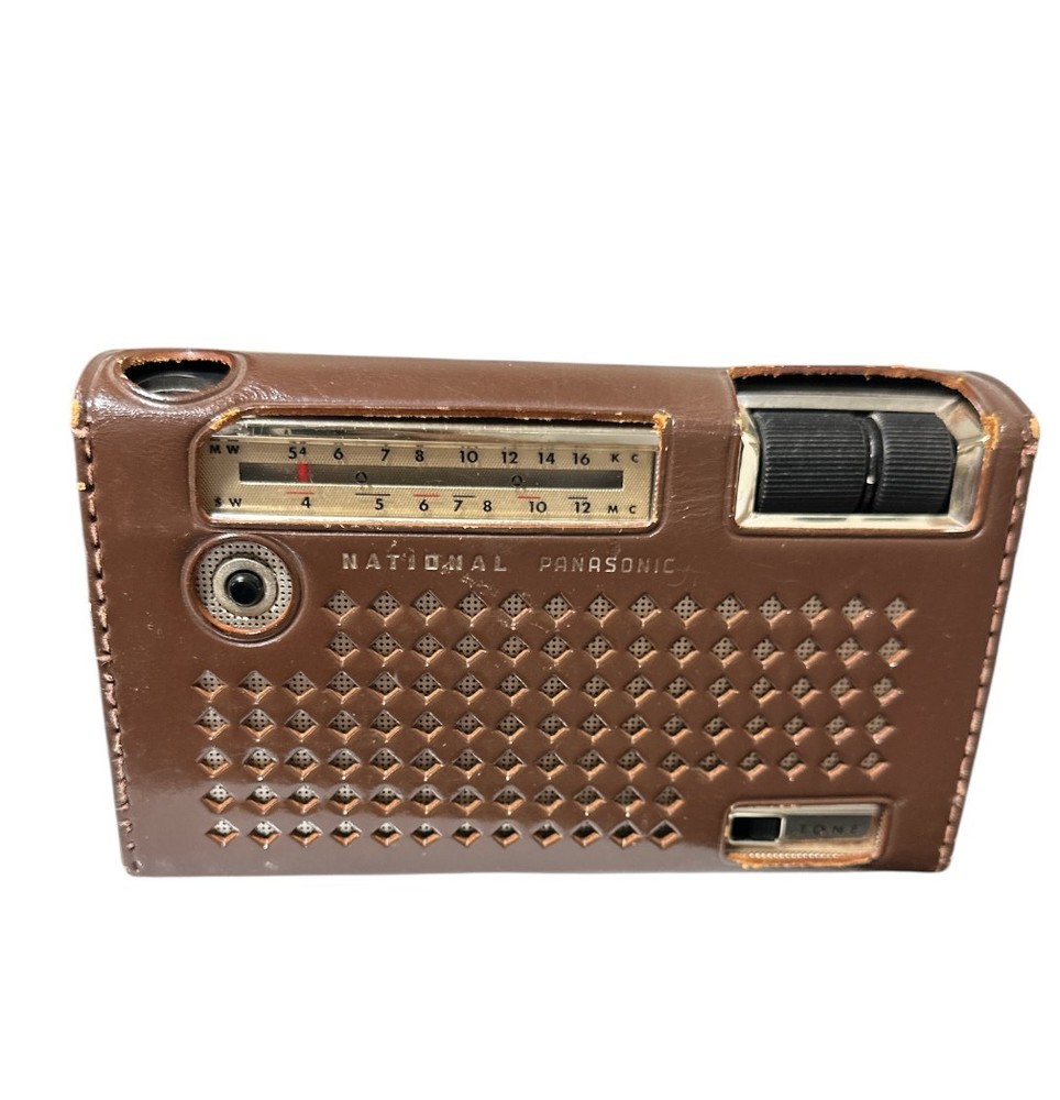 Vintage National Panasonic T-801H 2 Band 8 Transistor Radio