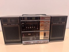 Philips D8878/02