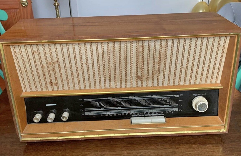 Germany Weimar 5350b Tube radio 1950s, Single End EL84