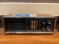Panasonic RE-7371 FM-AM Wood Cased Radio