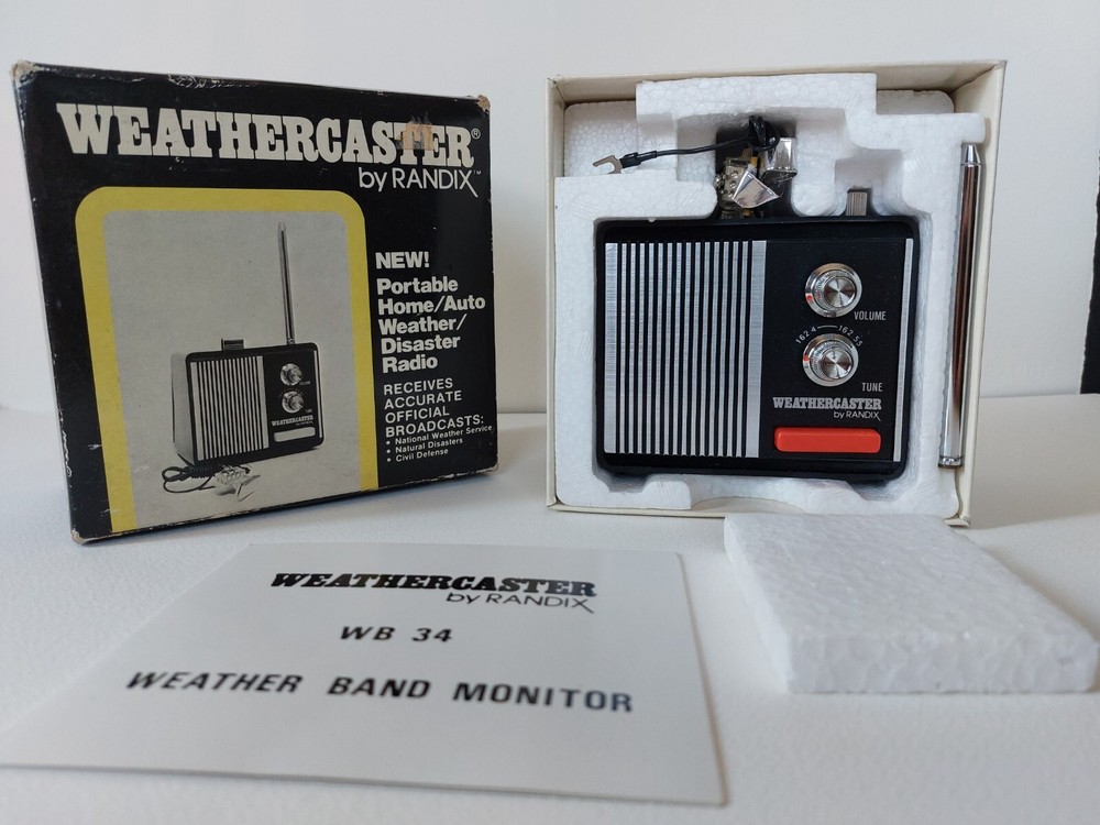 Vintage Randix Weathercaster WB 34 Radio with Box, Battery Powered, Functions!
