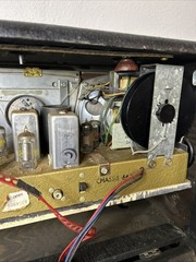 Vintage Zenith TransOceanic ShortWave Radio, model B600