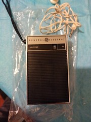 GE RADIO AM Miniature portable P2790
