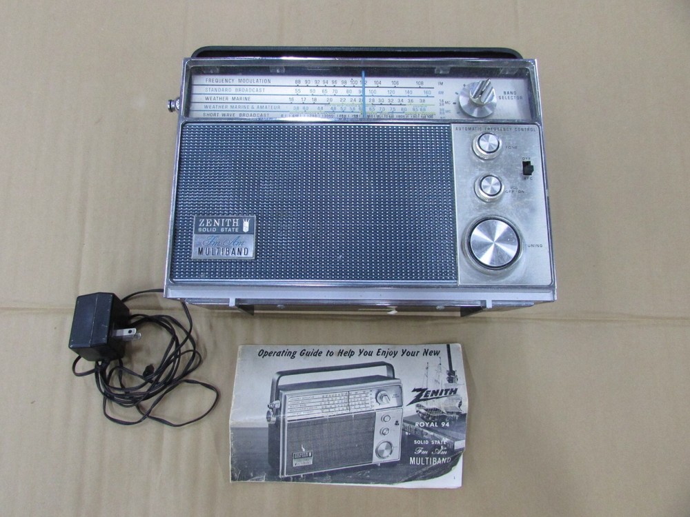 Zenith Royal 94 Solid State FM AM Multi Band Marine Weather Short Wave Radio