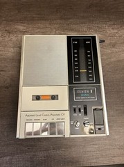 Vintage Zenith Ac/Dc Fm-Am Cassette Recorder Radio Model E623Y Read Description