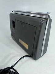 Vintage FM/AM Radio Concept 2000 Made in Hong Kong