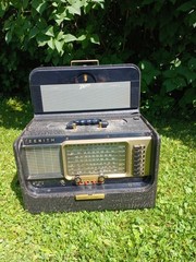 ZENITH TRANS-OCEANIC PORTABLE RADIO B600 SHORTWAVE MULTIPLE BAND PARTS READ