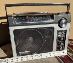 VINTAGE GENERAL ELECTRIC SUPERRADIO II 7-2885F LONG RANGE AM/FM TESTED WORKING