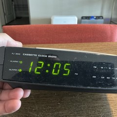 Vintage Magnavox Model AJ3840/17M Alarm Clock Radio Stereo Cassette System
