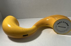 Vintage 1970s Yellow Panasonic Toot- A- Loop AM Radio R72 Works