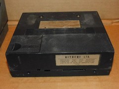 Vintage Hitachi Car AM FM Radio KM-1001R AS IS for Parts Repair