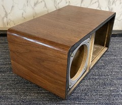 KLH TR-82 Table Top Radio Cabinet In Ex. Condition