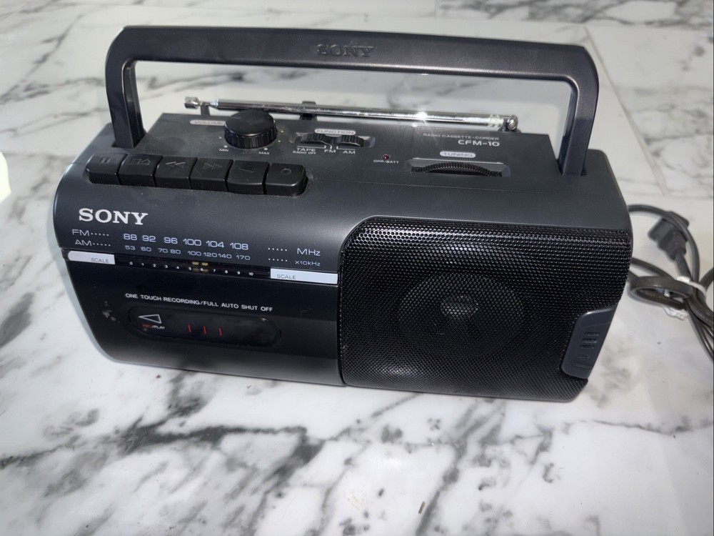 SONY CFM-10 AM/FM Radio Cassette-Corder Cassette Player- TESTED – WORKS