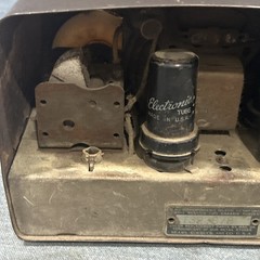 Vintage Sears Silvertone AM metal body MODEL 1