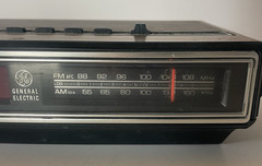 Vintage General Electric GE 7-4625C AM/FM Digital Clock Radio Tested & Working